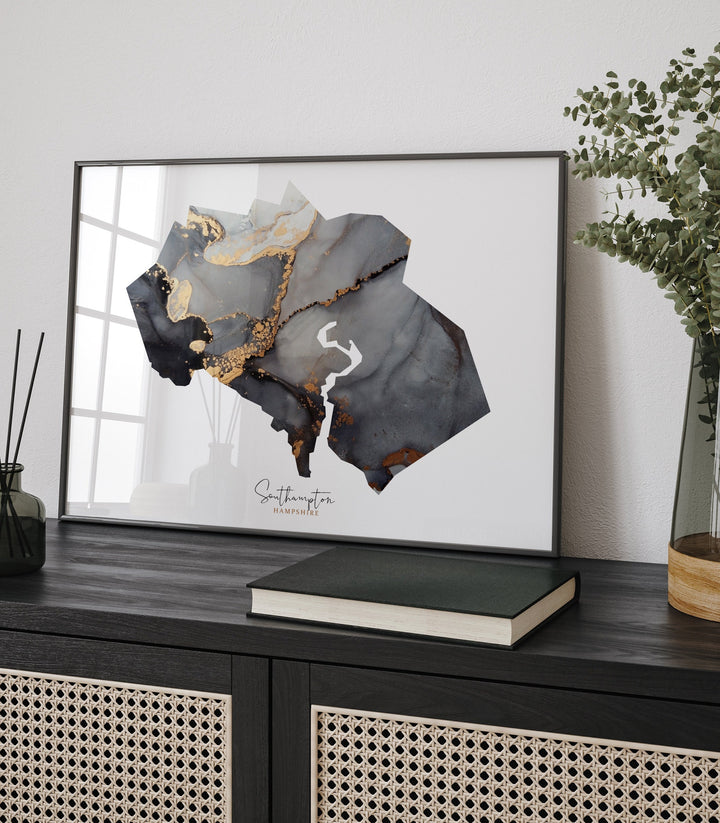 Southampton Map Black and Gold Wall Art Print | Hampshire | England | United Kingdom | Great Britain
