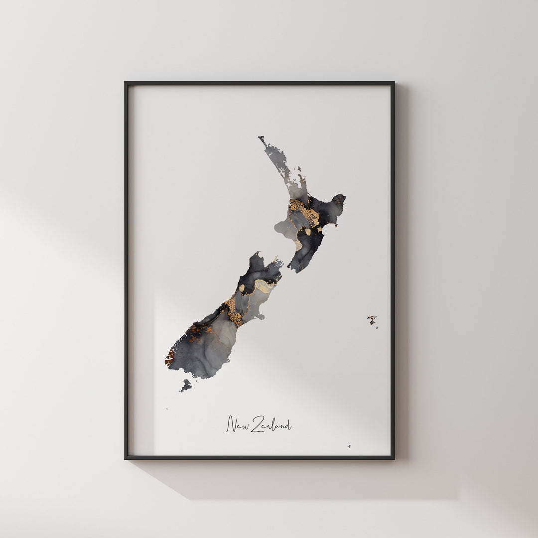 New Zealand Map Black & Gold Wall Art Print [EV]