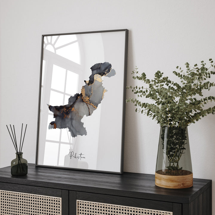 Pakistan Map Black & Gold Wall Art Print [EV]